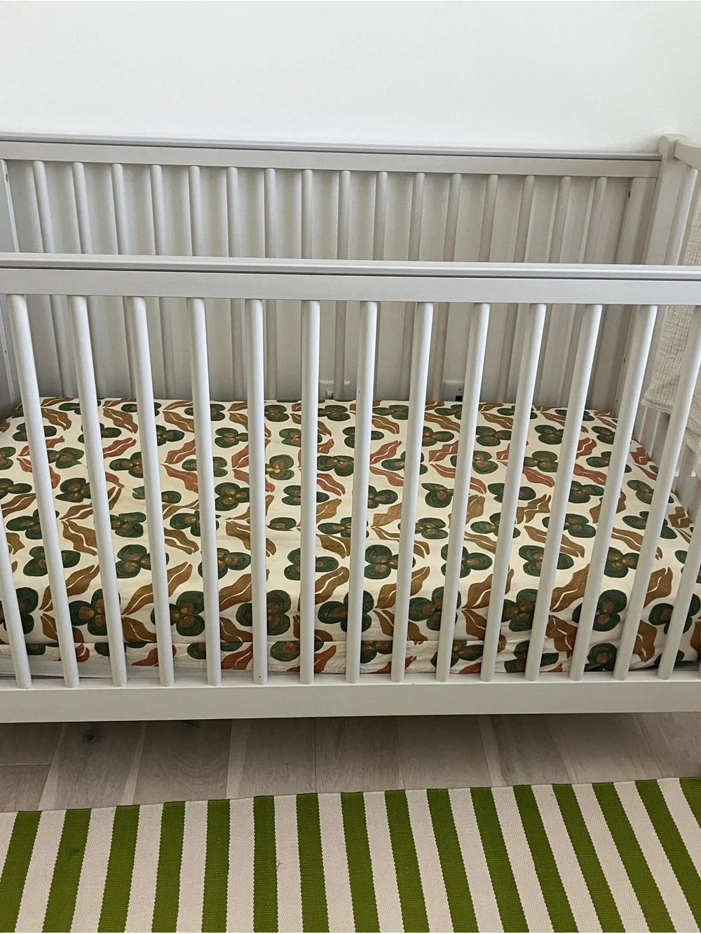 St. Frank Ginger Chintamani Crib Sheet